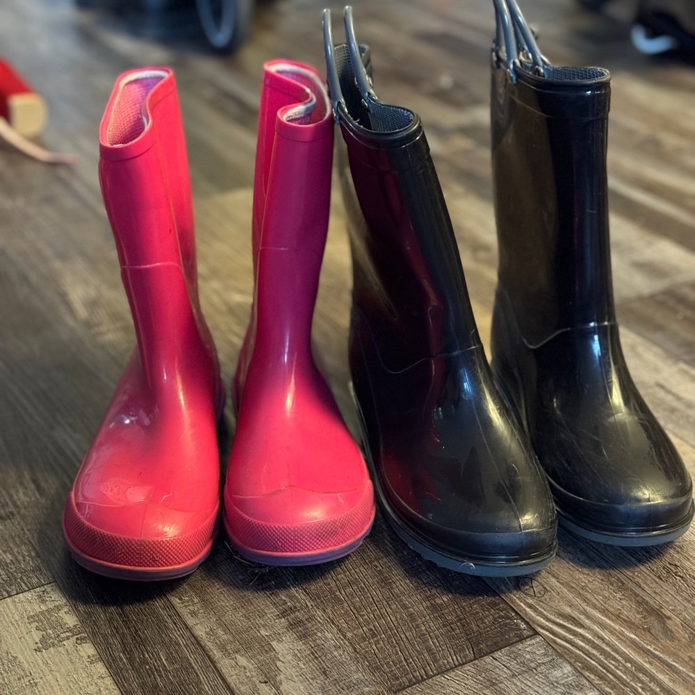 Kids Pink and Black Rain Boots